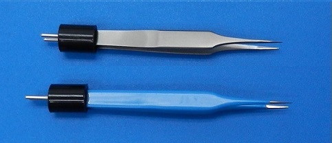 Bipolar forceps