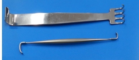 Breast hook